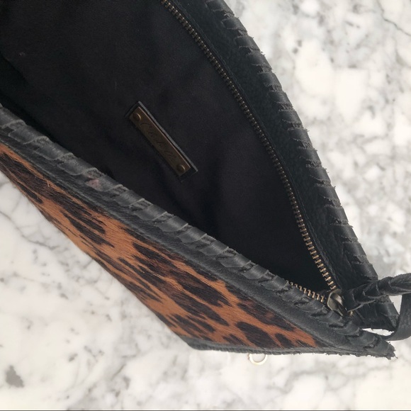 Cleobella | leopard clutch - Picture 5 of 8